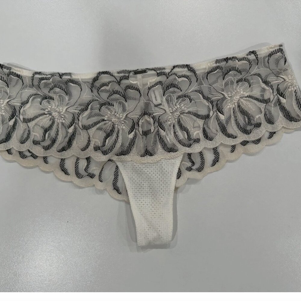 NEW $64 Chantelle 12M40# Fleurs Hipster Tanga Size /S /USA